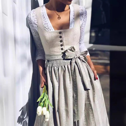 Palmyre | Robe Dirndl Moderne et Élégante, Col Carré, Boutonnée à l’Avant, Taille Ceinturée, Mi-Longue