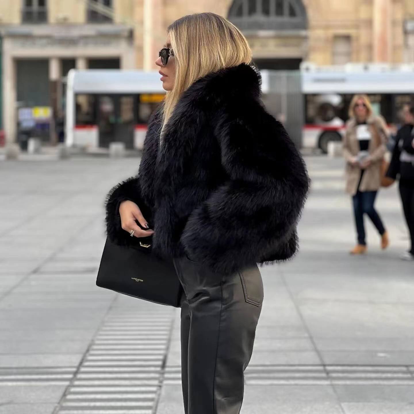 Élodine | Manteau Femme Fourrure Synthétique Luxe Hiver Chaud