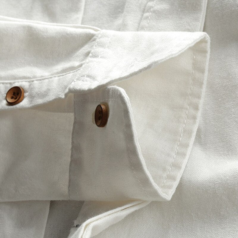 Chemise à manches longues avec col montant – Élégante, moderne & polyvalente