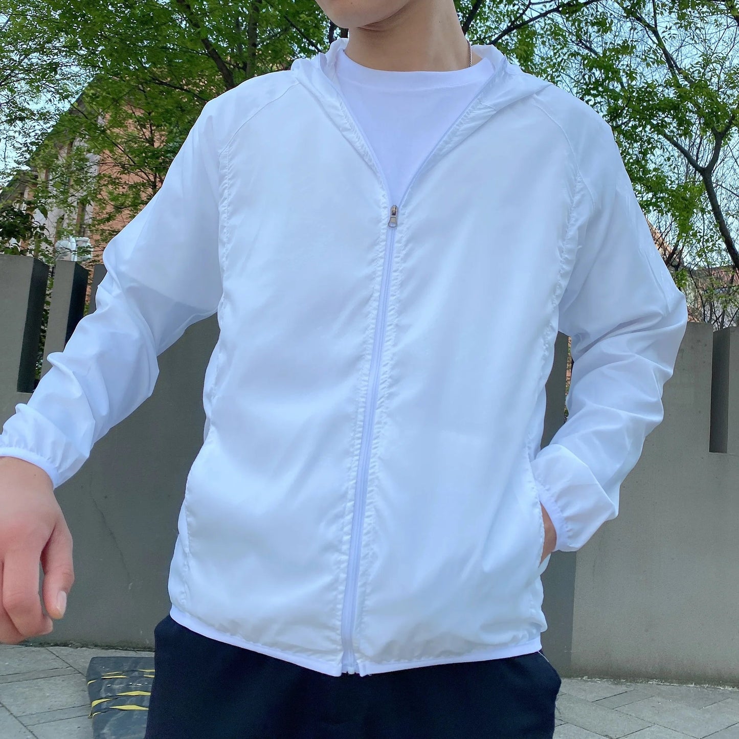 Veste Coupe-Vent Légère Unisexe | Résistante au Vent | Idéale pour l’Extérieur