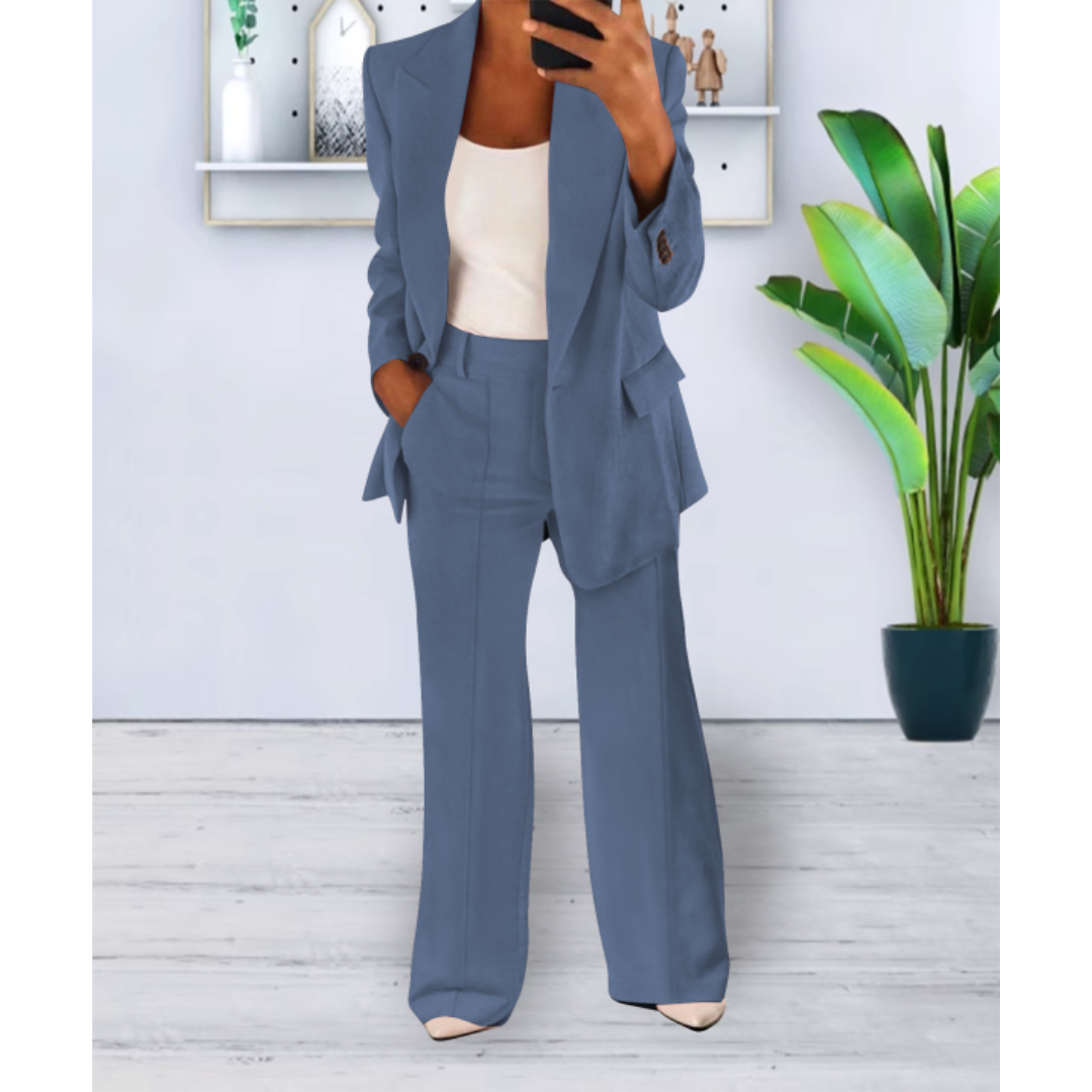 Ensemble tailleur pantalon structuré – Élégant, moderne & polyvalent