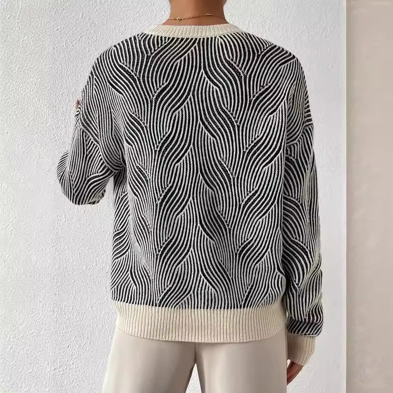 Pull Femme à Motif Ondulé | Col Rond & Manches Longues