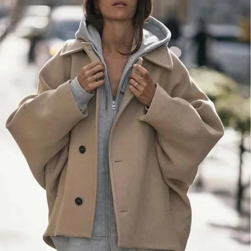 Irina | Veste Femme Oversize Couleur Unie avec Col à Revers et Boutons Frontau
