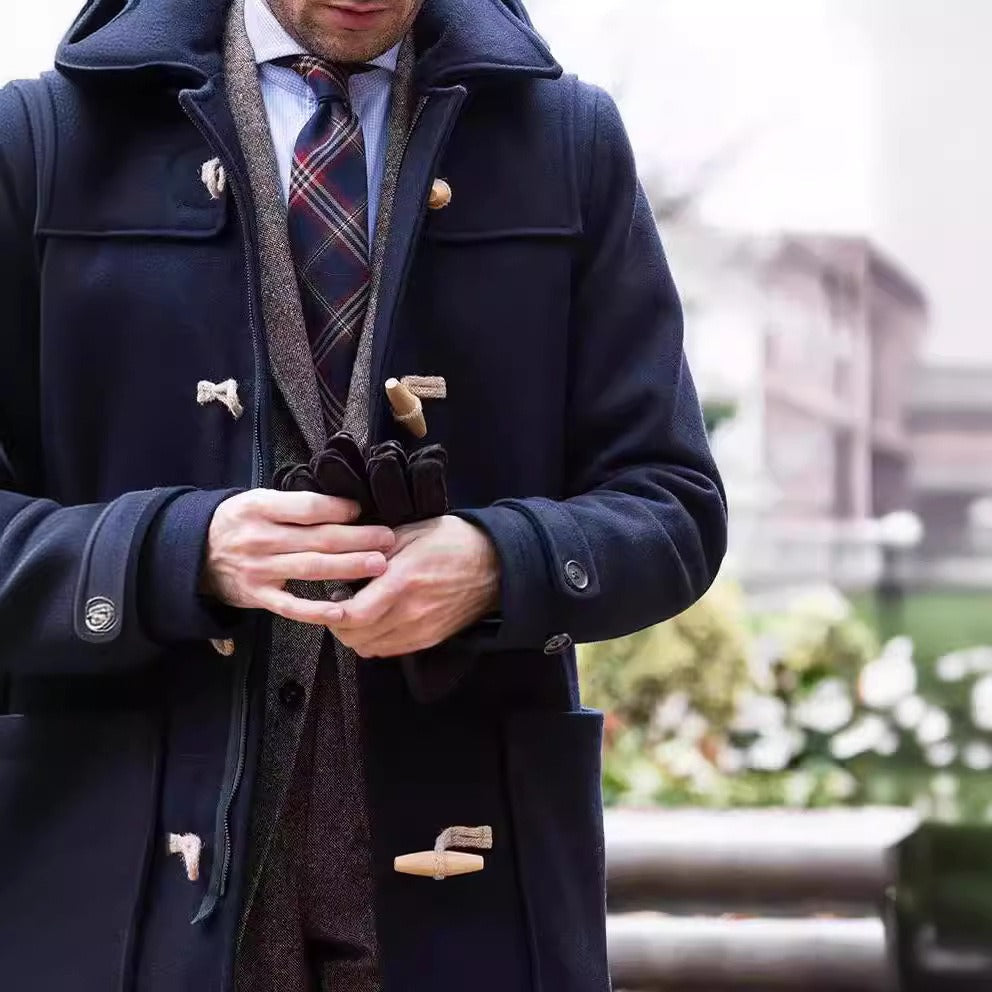 Blake | Trench Coat Homme, Mi-Long, Regular Fit avec Capuche et Fermeture à Brandebourgs