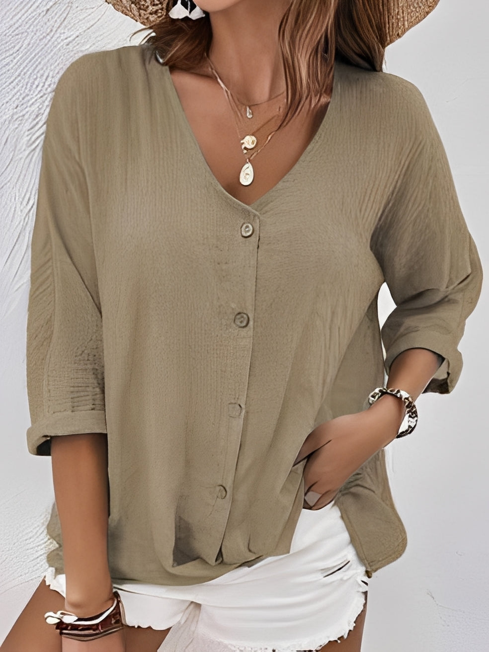 T-Shirt Femme à Col V – Style Classique et Confort Quotidien