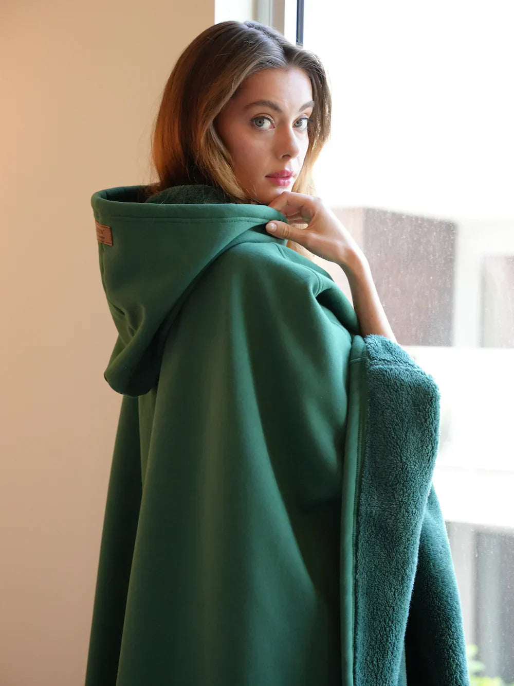 Jeanne | Plaid à capuche en polaire unisexe ultra-doux