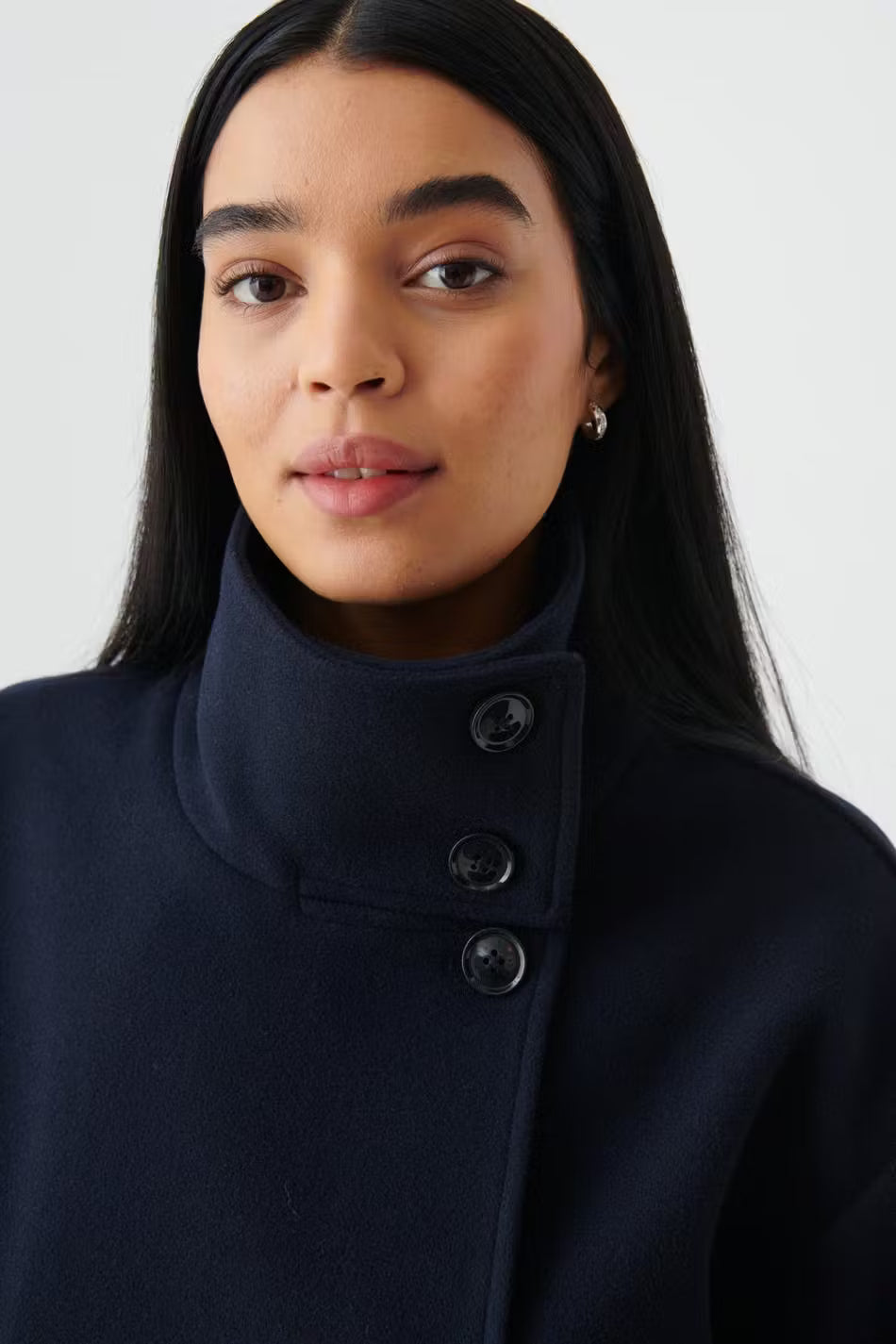 Veste Courte Élégante Femme | Minimaliste et Chic