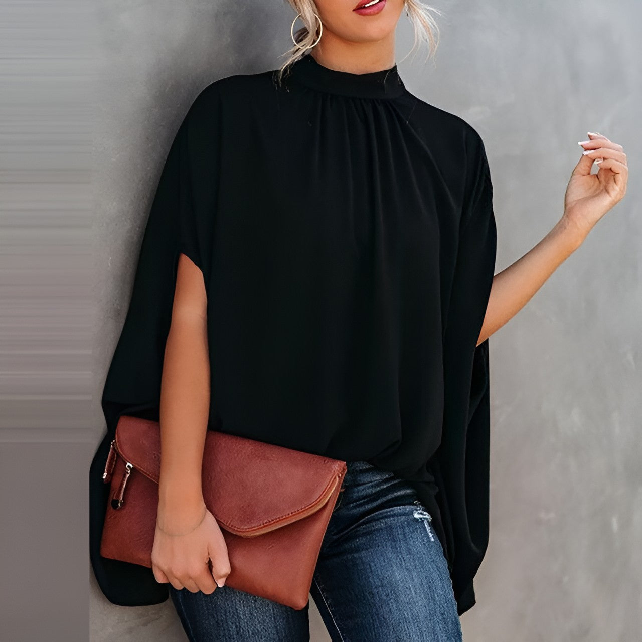 Blouse Femme Élégante et Originale – Style Unique et Silhouette Féminine
