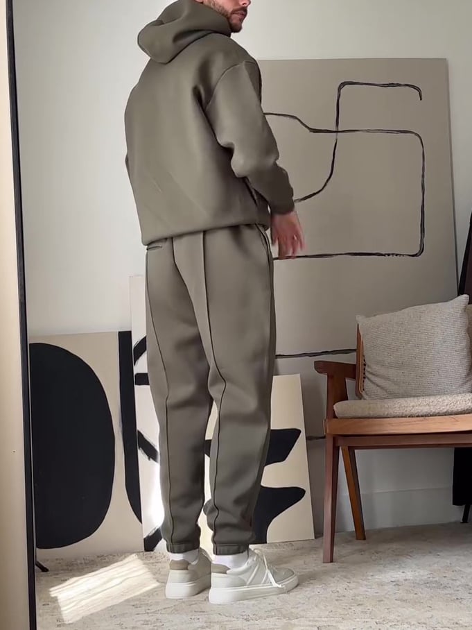 Ensemble Minimaliste Homme | Sweat à Capuche et Pantalon Confort Moderne