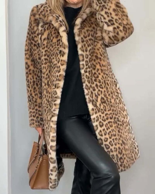 Enora | Manteau Long Femme Léopard Doux et Élégant