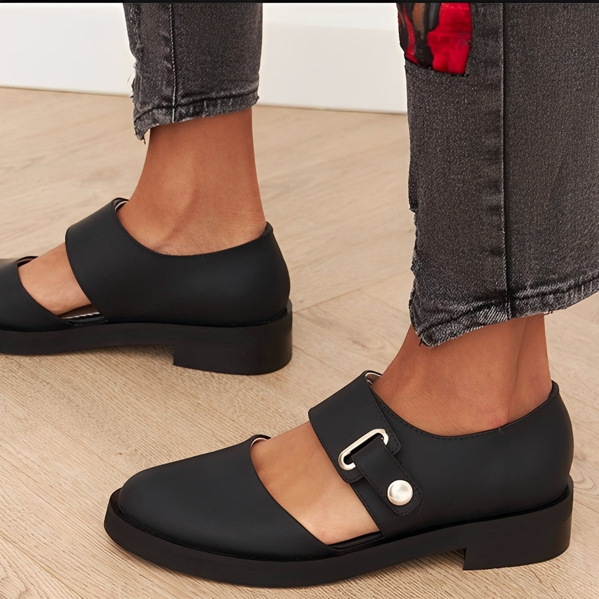 Chaussures Femme Mary Jane avec Boucle – Élégance Intemporelle et Confort Quotidien