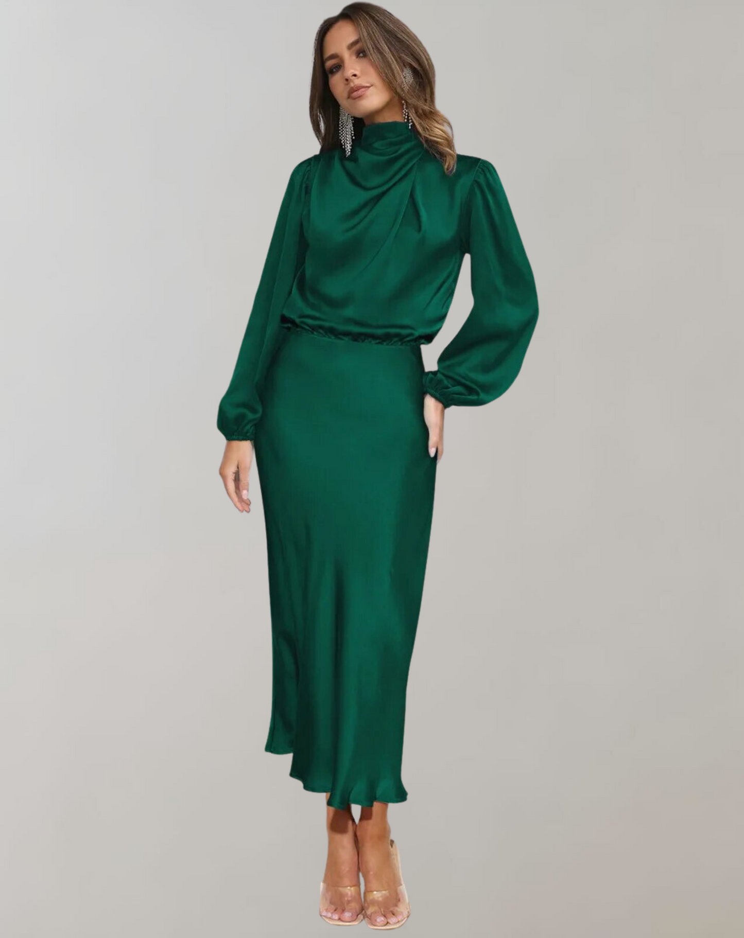 Justine | Robe de Soirée Satinée à Manches Bouffantes et Col Montant