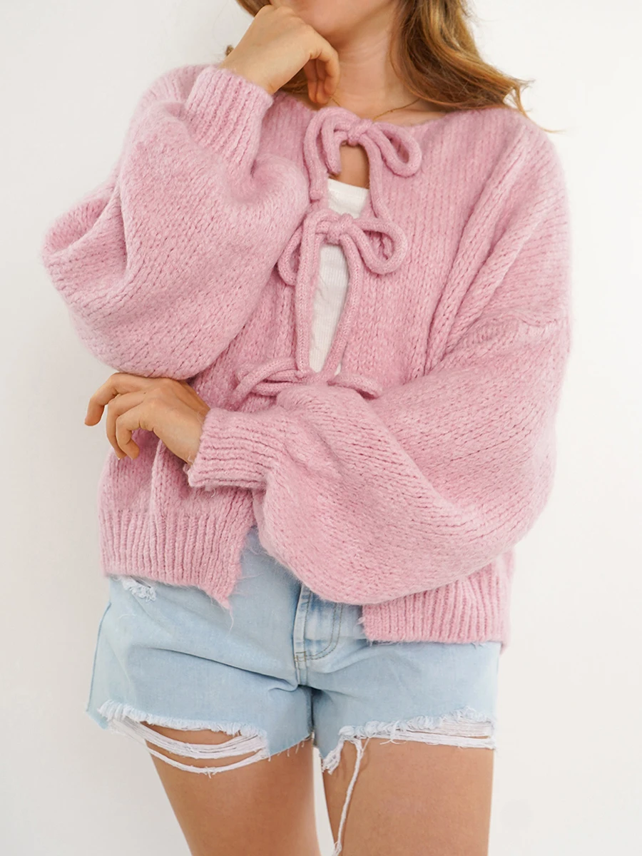 Denise | Cardigan Femme à Nœuds Frontaux en Maille Chaude