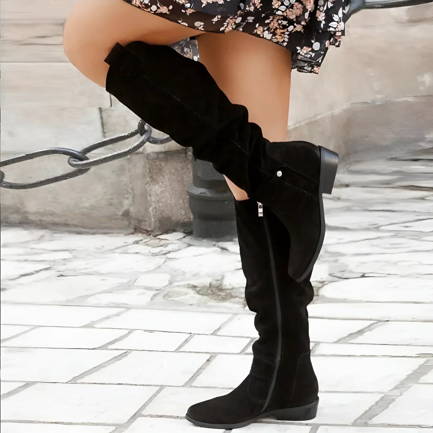 Séraphine | Bottines Femme Effet Cuir Hautes à Talon Bloc et Fermeture Latérale