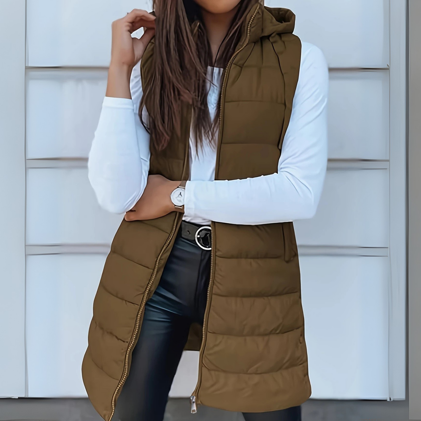 Gilet Matelassé Femme à Capuche | Léger et Stylé
