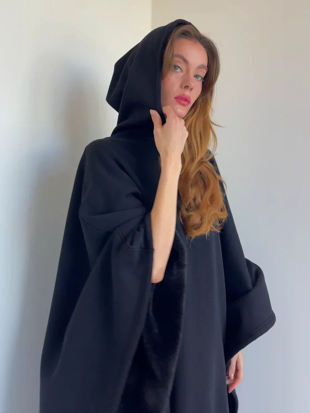 Jeanne | Plaid à capuche en polaire unisexe ultra-doux