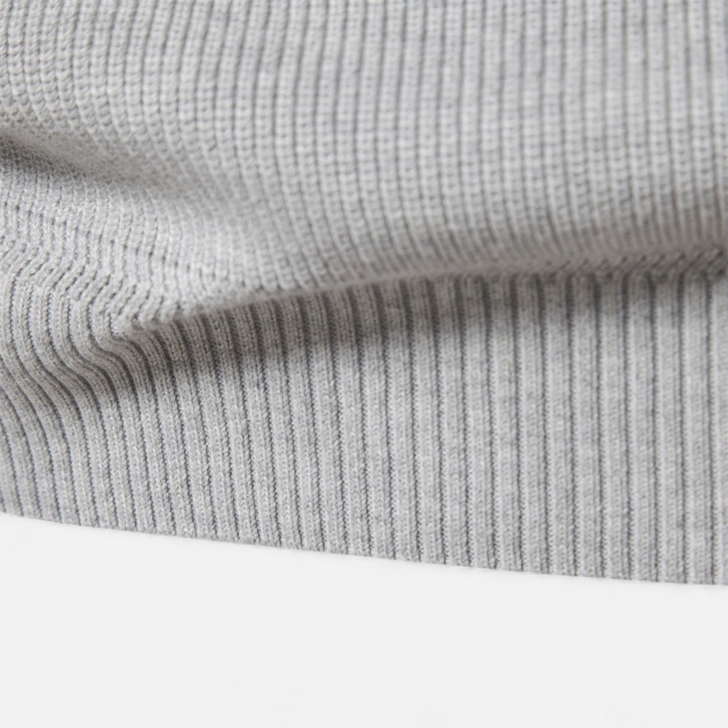 Cotton Zip Sweater Homme | Pull Zippé Col Montant en Coton | Élégance Chauffante & Style Raffiné