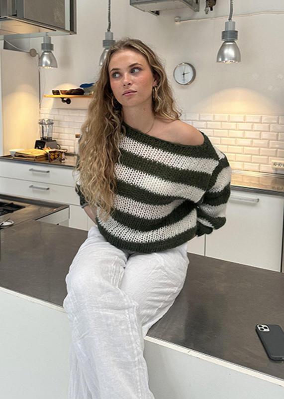 Pull oversize pour femme à motif rayé – Confortable, Stylé & Polyvalent