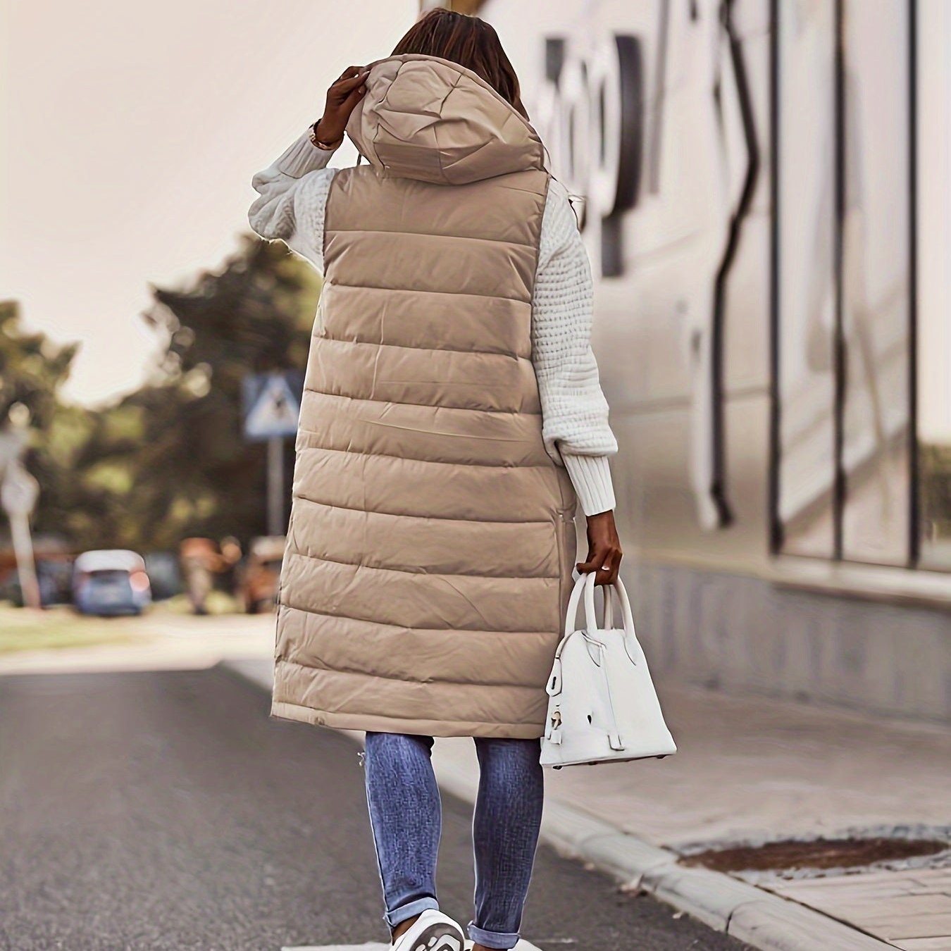 Eulalie | Gilet Femme Long Matelassé à Capuche, Sans Manches, Couleur Unie