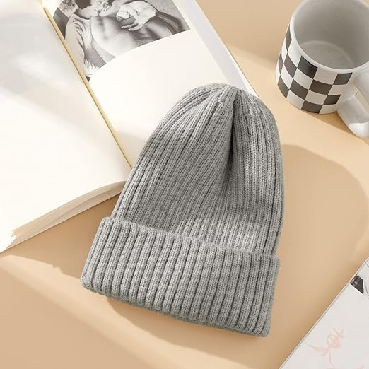 Bonnet en Maille Côtelée pour Femme | Chaleur et Style Moderne