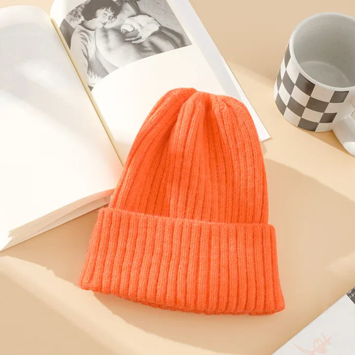 Bonnet en Maille Côtelée pour Femme | Chaleur et Style Moderne