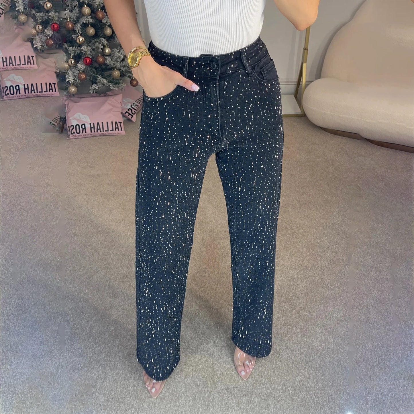 Jean Femme Brillant à Coupe Droite | Look Féminin et Moderne