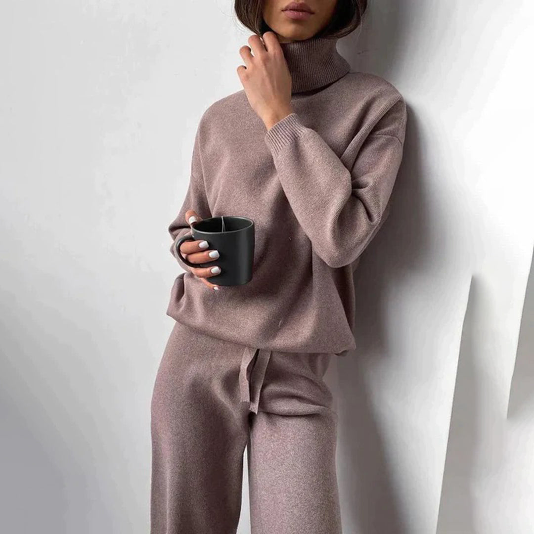 Hélène | Ensemble femme confortable col roulé avec pantalon large