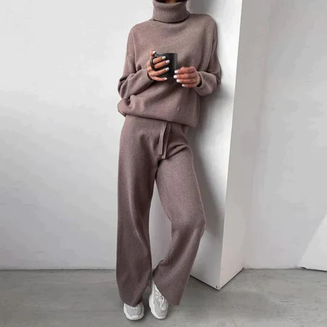 Hélène | Ensemble femme confortable col roulé avec pantalon large