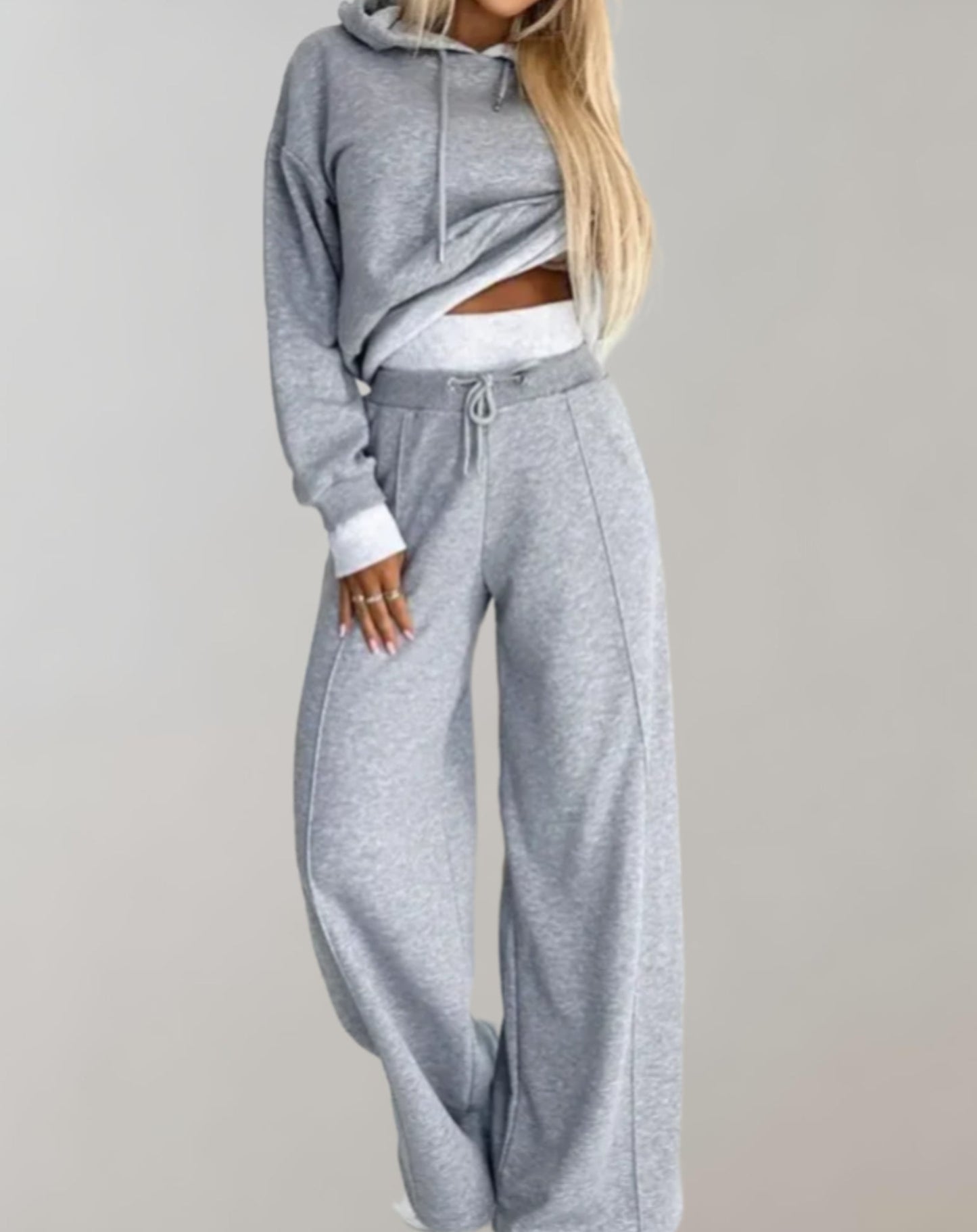 Ensemble Sweat à Capuche & Pantalon Large Femme | Confort et Style Sportif