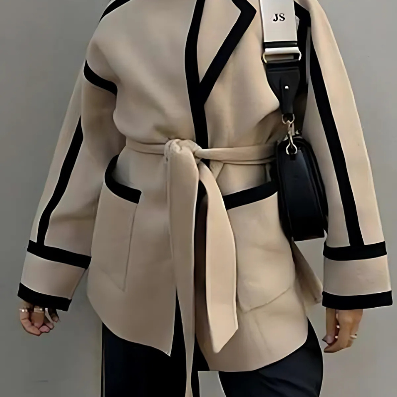 Fantine | Blazer Coat Femme Kaki à Ceinture, Revers et Poches avec Bordure Contrastée