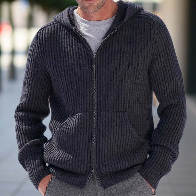 Cardigan Homme à Capuche avec Design Structuré
