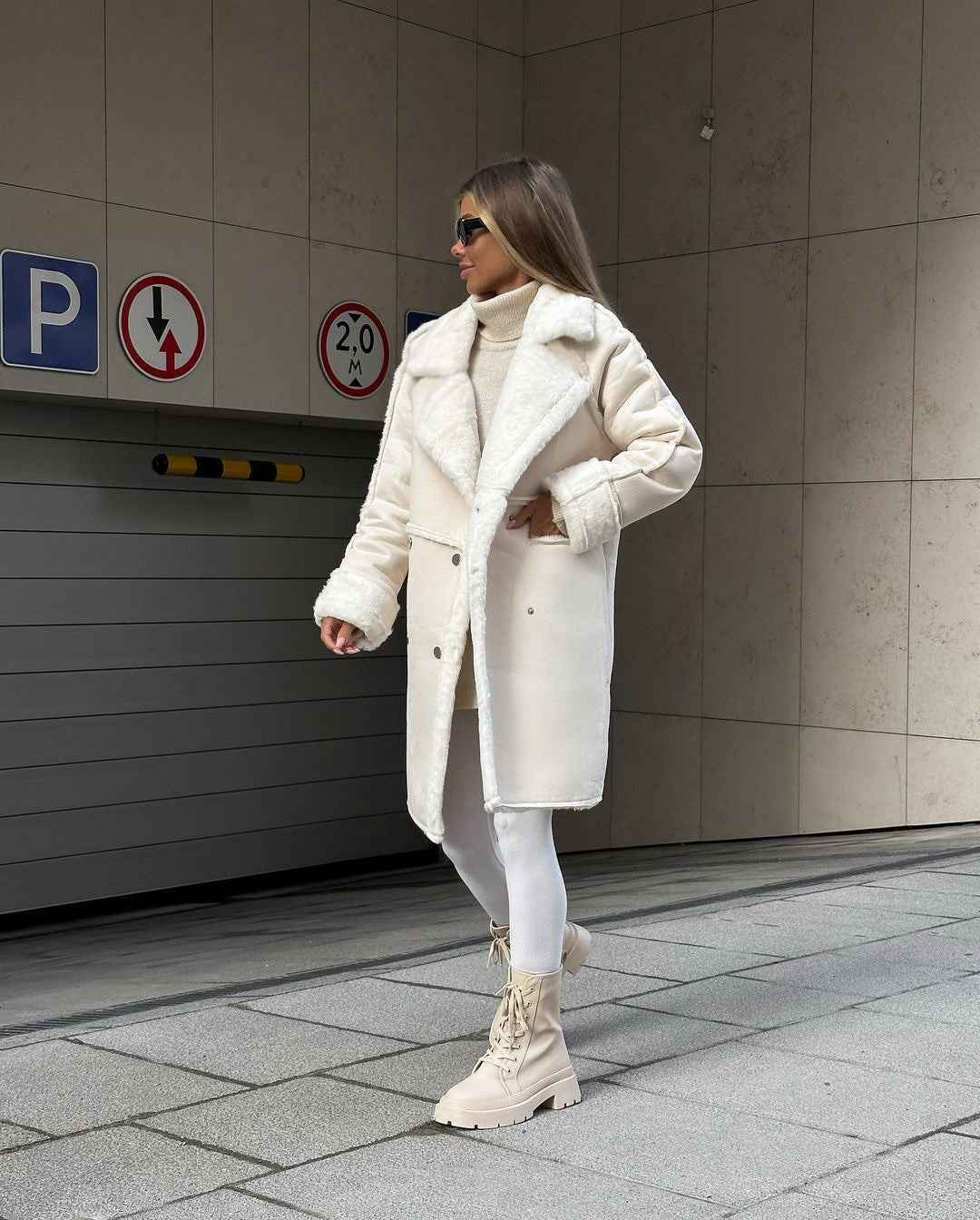 Aurianne | Manteau Long Femme Hiver Doublé Polaire avec Col Revers Élégant