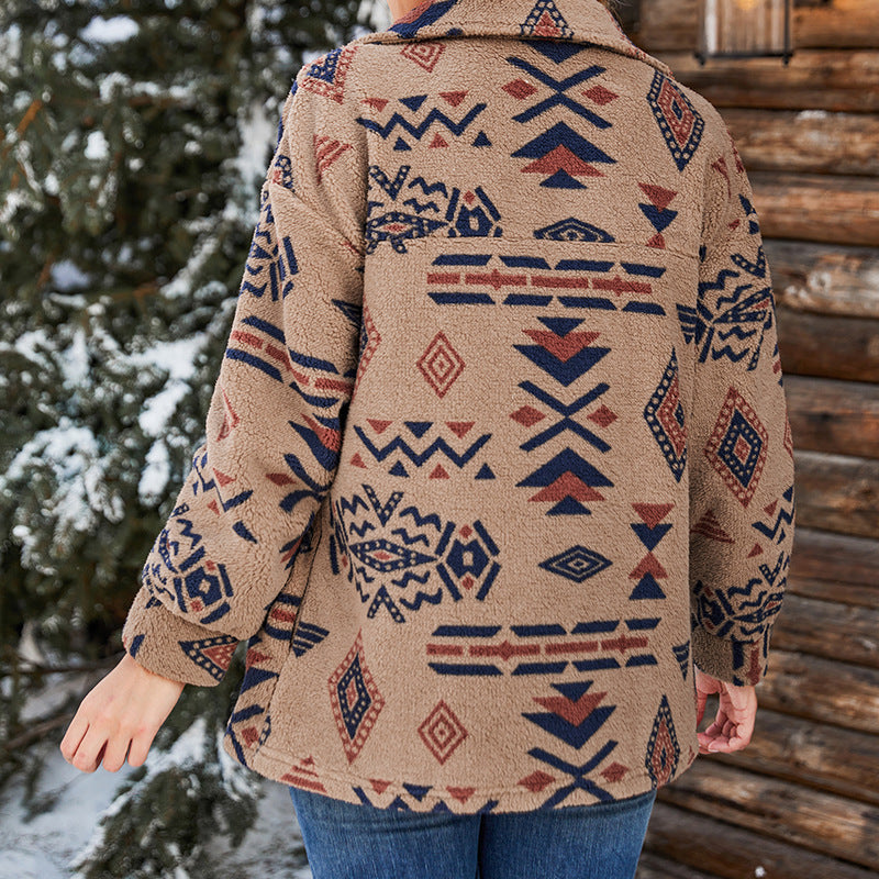 Élysanne | Veste Femme Oversized en Teddy Boutonnée à Motif Géométrique et Col Revers