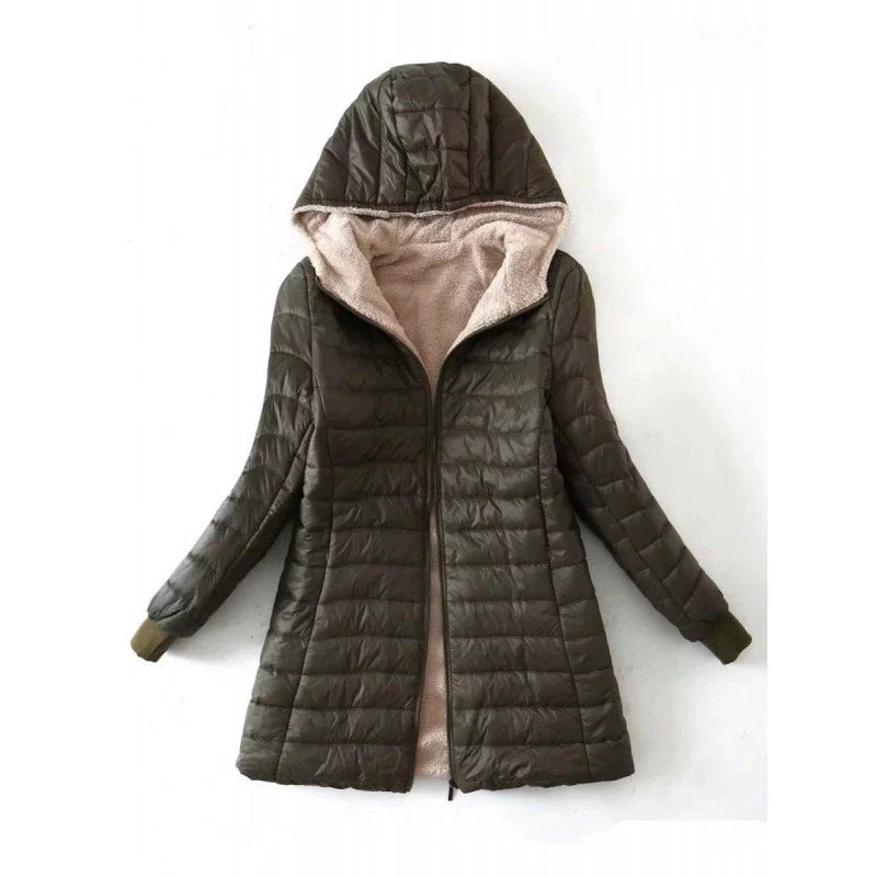 Colombe | Veste Femme Puffer, Capuche et Doublure Plush, Coupe Regular, Mi-Longue