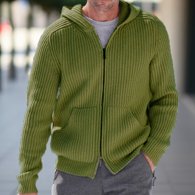 Cardigan Homme à Capuche avec Design Structuré