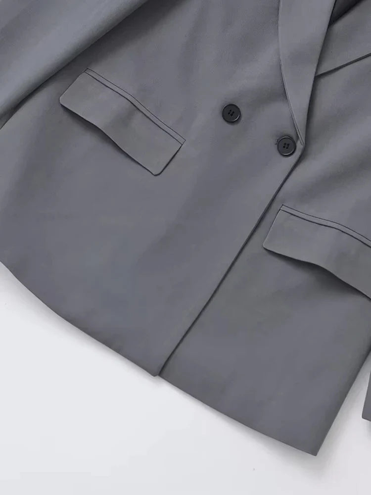Blazer Femme Double Boutonnage | Élégance Structurée et Style Minimaliste