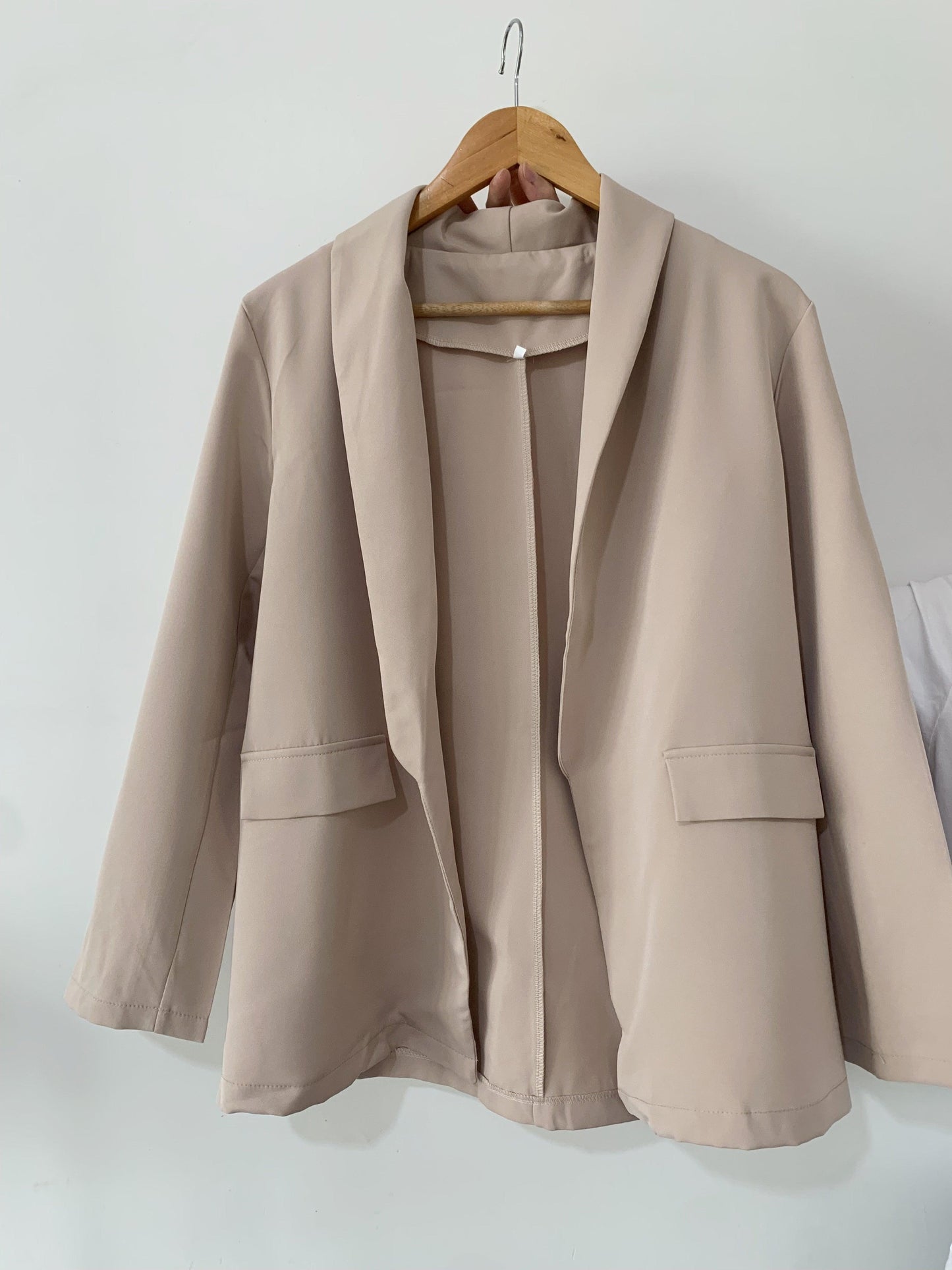 Blazer cintré à coupe ouverte – Élégant, structuré & polyvalent