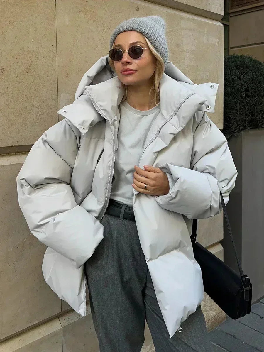 Stéphanie | Veste Oversize Femme Hiver Épaisse, Rembourrée avec Capuche et Fermeture Zippée