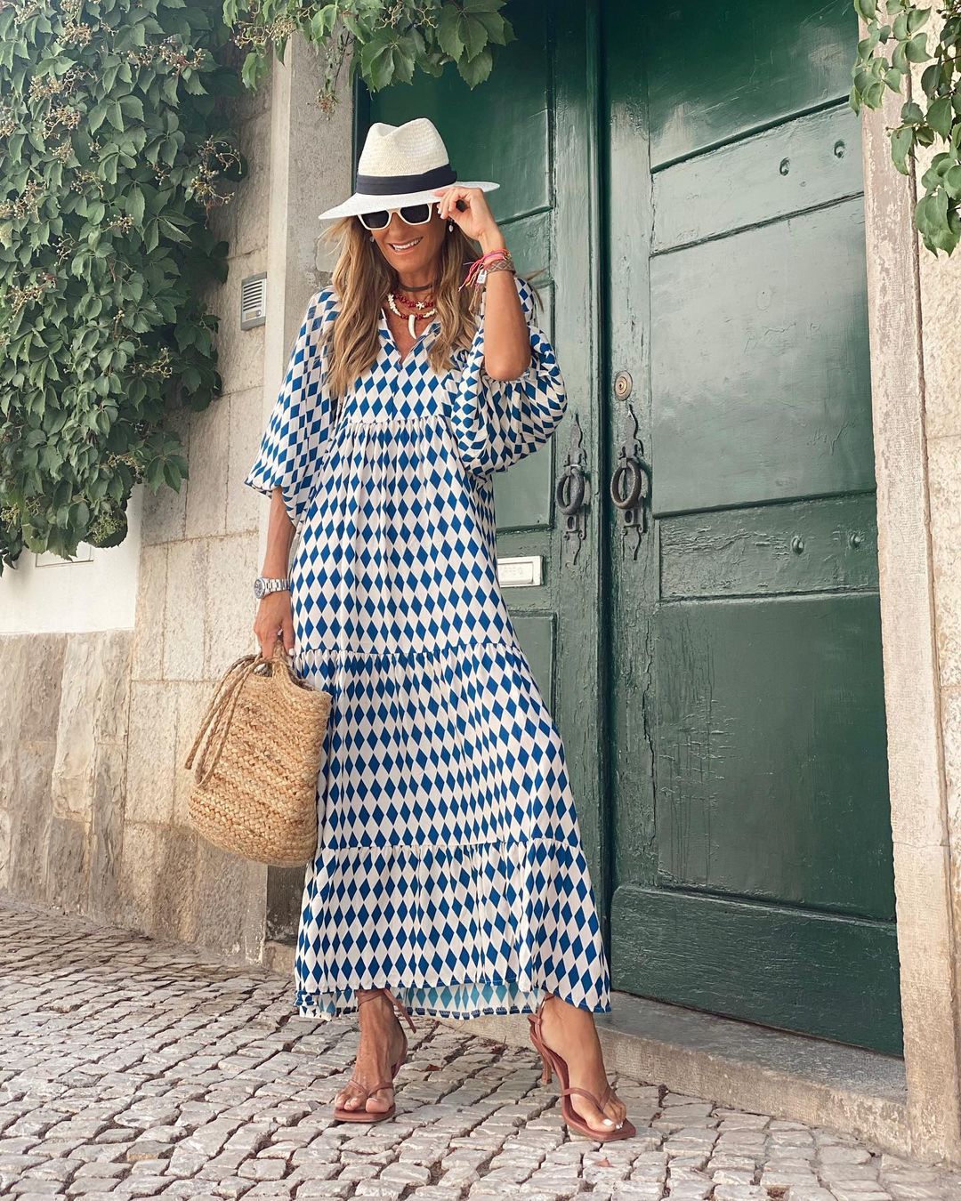 Robe Maxi Élégante – Style Intemporel & Silhouette Fluide