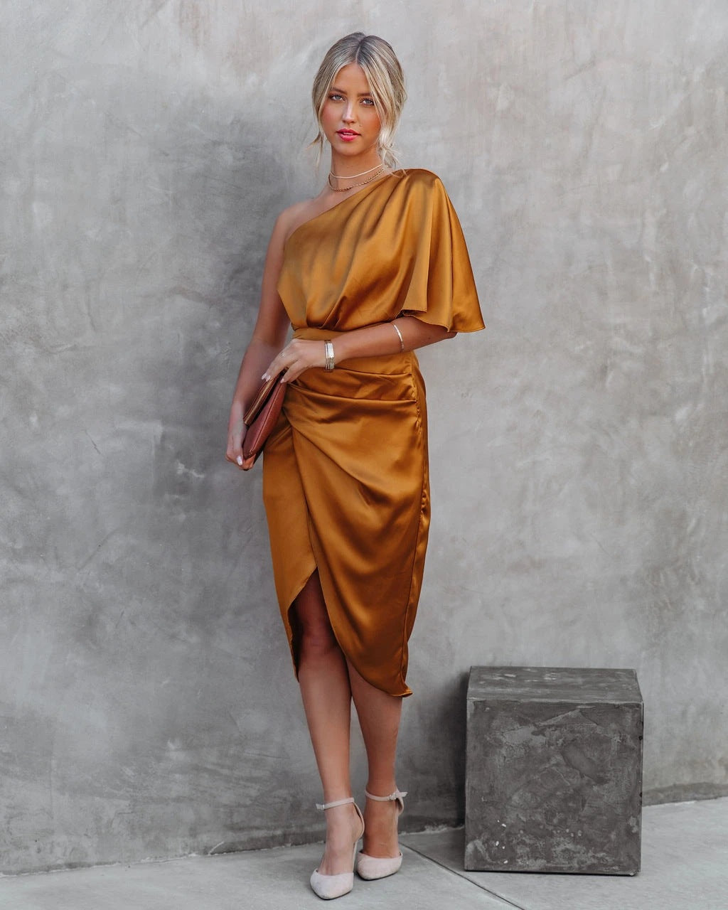 Robe de soirée asymétrique One-Shoulder – Glamour, élégance & raffinement moderne
