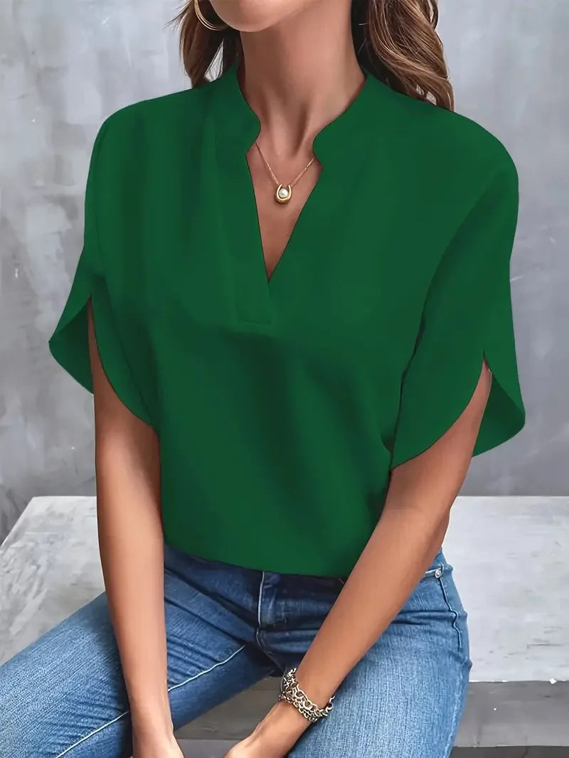 Blouse Élégante pour Femmes avec Col en V – Style Intemporel & Légèreté Féminine