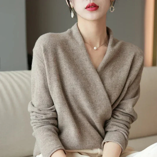 Pull cachemire croisé élégant pour femme – Doux, Raffiné & Polyvalent
