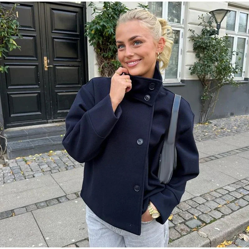 Veste Courte Élégante Femme | Minimaliste et Chic
