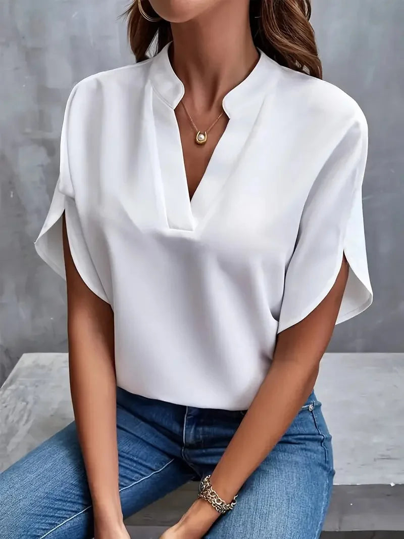 Blouse Élégante pour Femmes avec Col en V – Style Intemporel & Légèreté Féminine