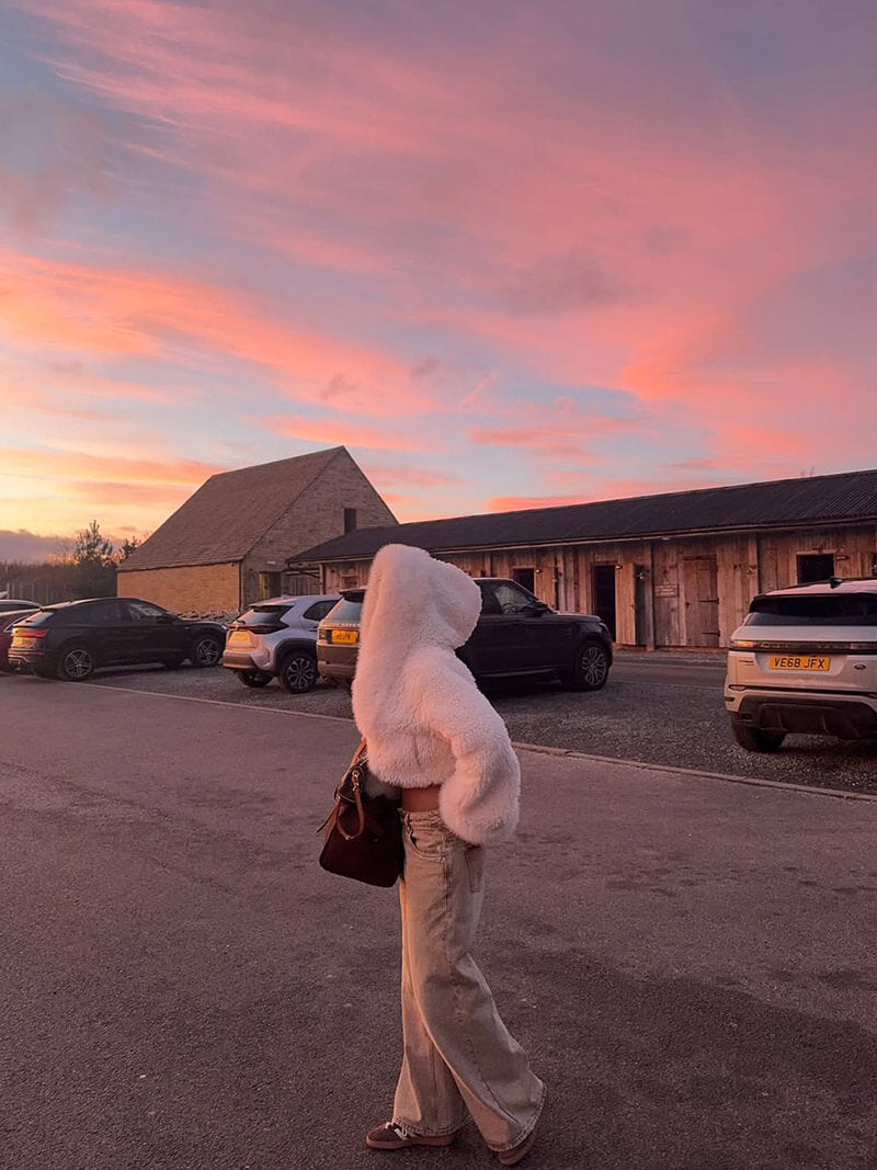 Veste oversize en fausse fourrure pour femme avec capuche XXL | Chaleur hivernale & style street
