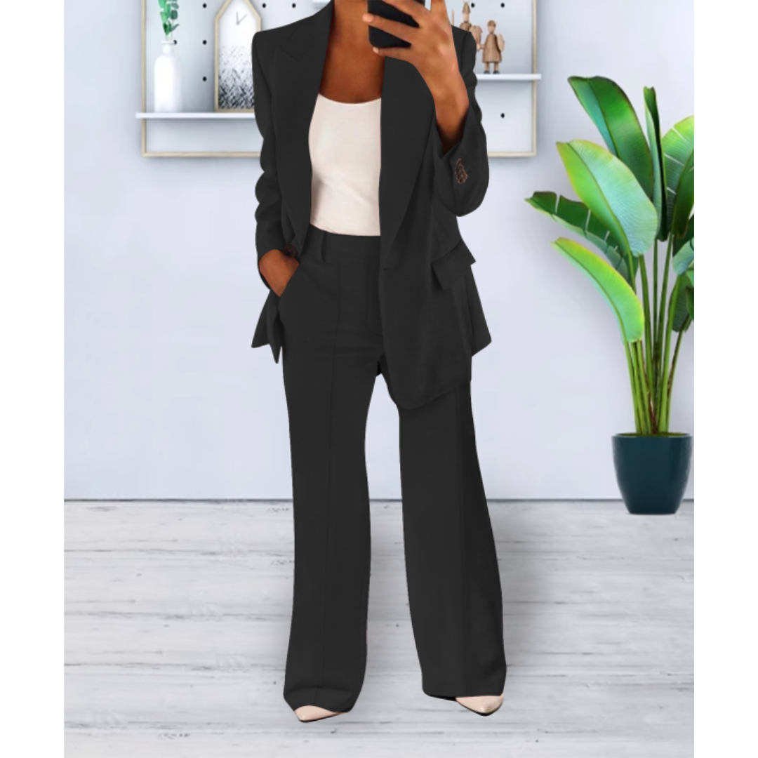 Ensemble tailleur pantalon structuré – Élégant, moderne & polyvalent