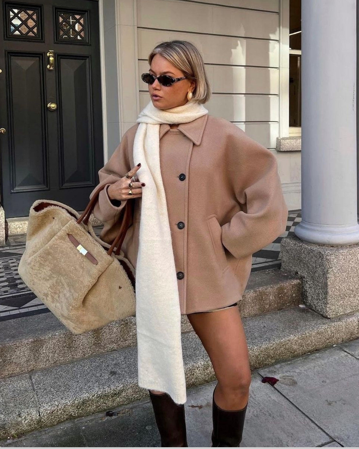 Suzanne | Manteau Oversize en Laine avec Boutons pour Femmes