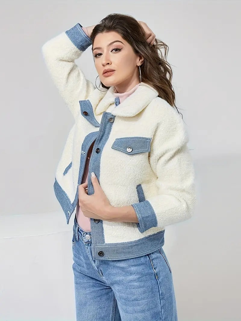 Veste Femme Teddy Douce avec Détails Patchwork en Jean | Style Moderne & Confort Absolu