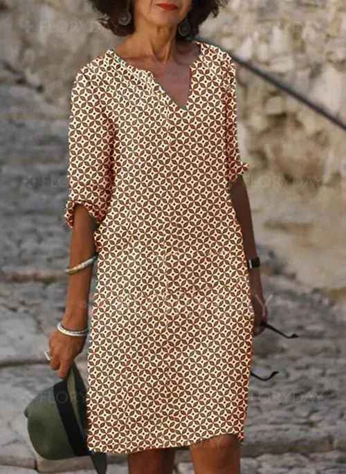 Robe droite fluide à encolure en V – Légère, intemporelle & polyvalente
