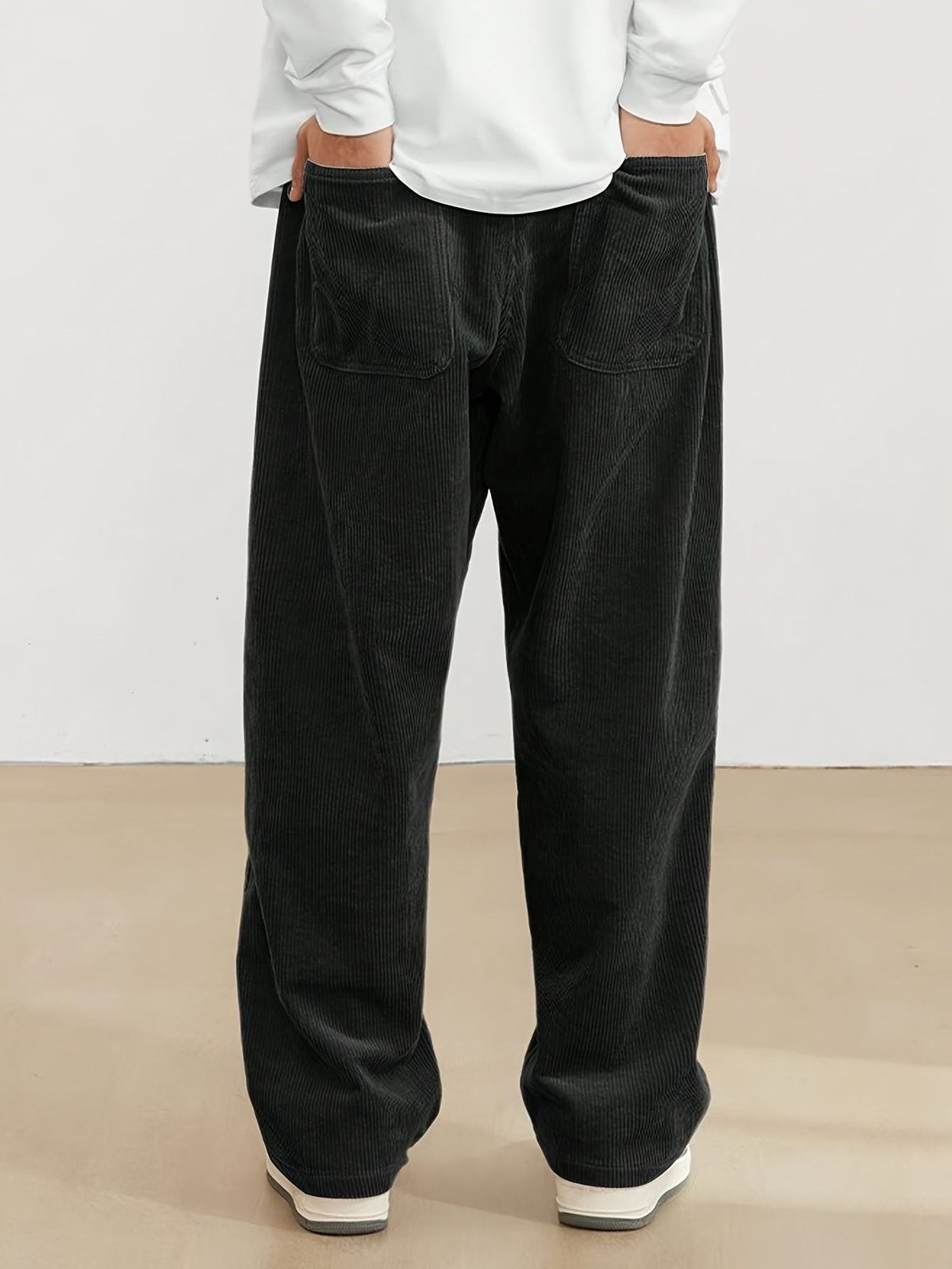 Pantalon en velours côtelé à coupe ample – Tendance, confortable & urbain